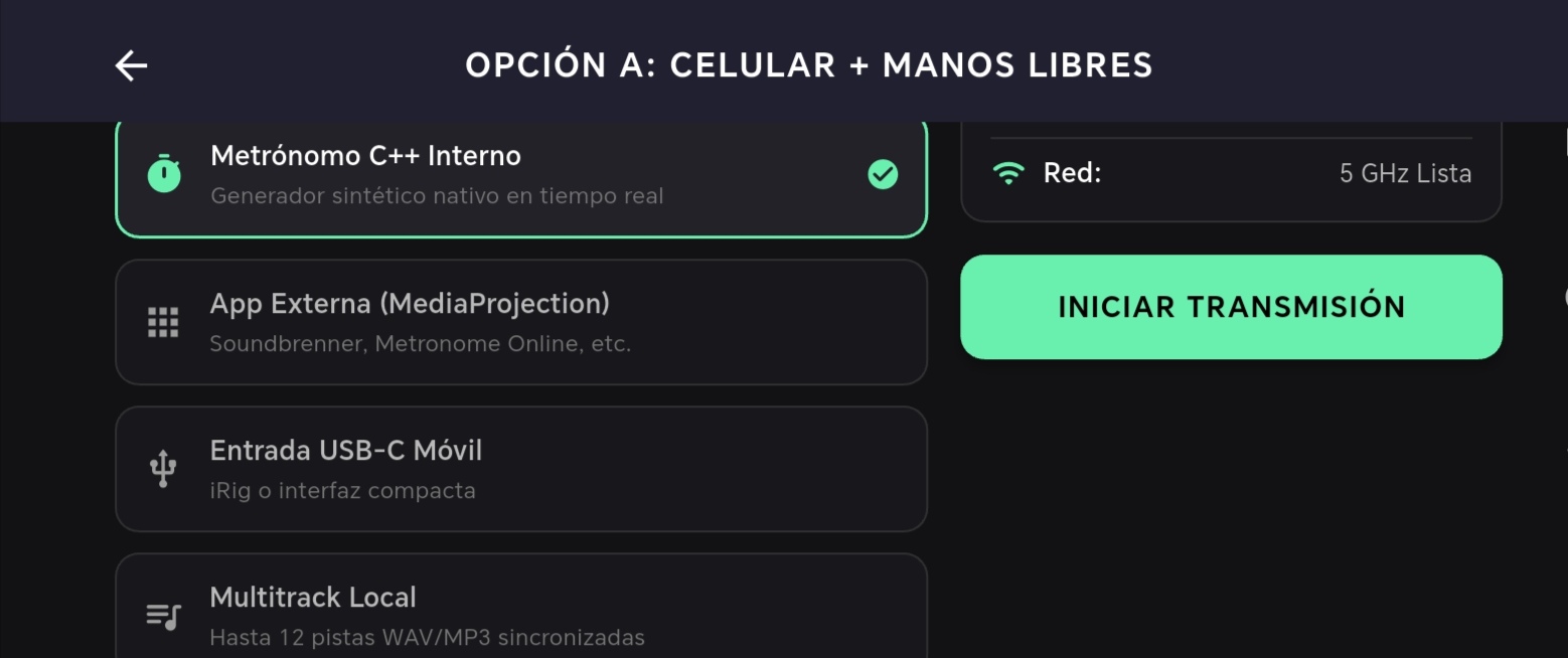 Director controlando la mezcla desde su smartphone